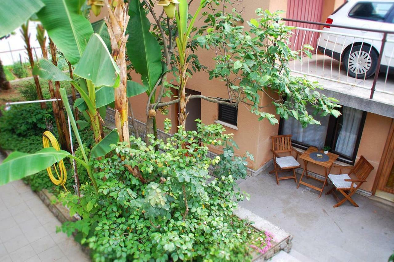 Studio Apartman Ziganto Ičići Exterior foto